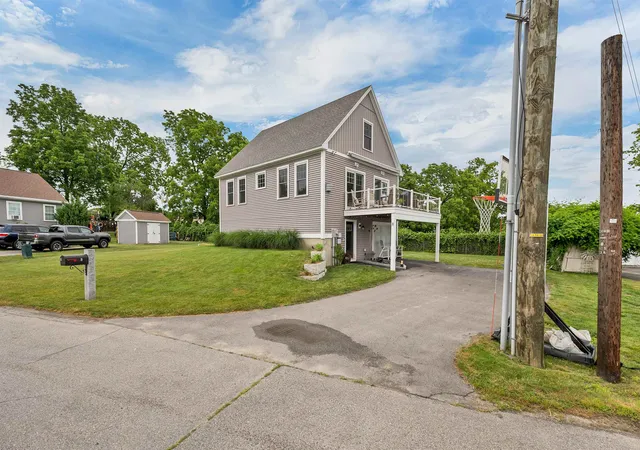 Homes for sale in Dover, NH | 8 Heaphy Ln, Dover, NH 03820 | MLS# 5096657