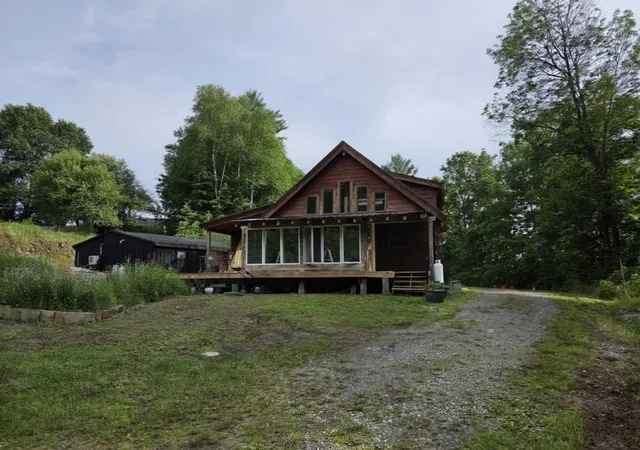 3rd image of 2399 Main St, Cabot, VT 05647 | MLS# 5096667