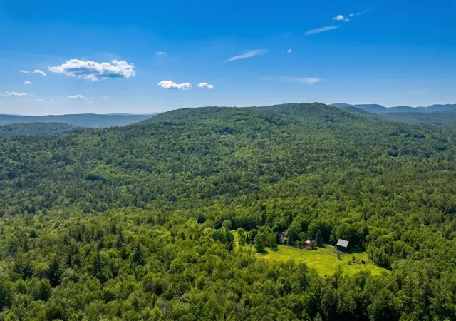Homes for sale in Wilmot, NH | 35 Wilmot Center Rd, Wilmot, NH 03287 | MLS# 5096677