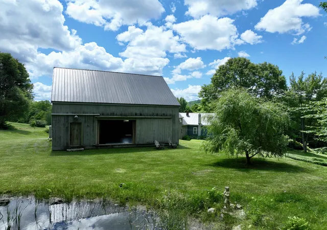 2nd image of 1804 Pike Hill Rd, Corinth, VT 05039 | MLS# 5096681
