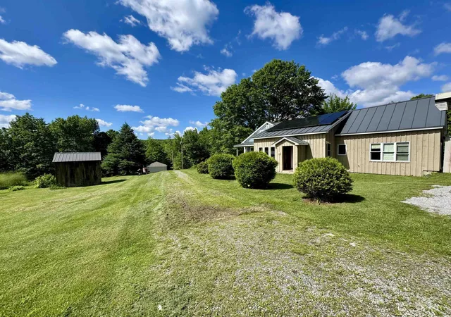 3rd image of 1804 Pike Hill Rd, Corinth, VT 05039 | MLS# 5096681