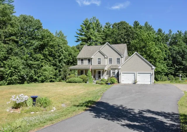 Photo 2 of Single family home for sale at 22 Sargent Rd, Brookline, NH 03033 | MLS# 5096683 | Listing updated on 2026-06-30