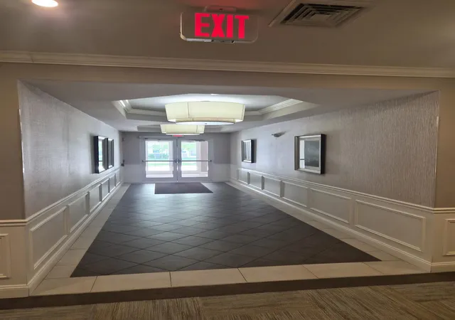 Photo 3 of Condo for sale at 10 Braemoor Woods Rd Rd #104, Salem, NH 03079 | MLS# 5096695 | Listing updated on 2026-09-12