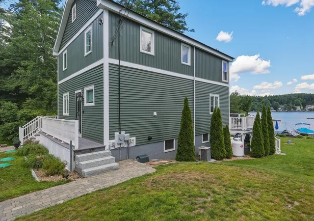 Homes for sale in Windham, NH | 10 Cross St, Windham, NH 03087 | MLS# 5096700