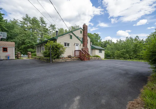 Homes for sale in Chester, NH | 111 Shepard Home Rd, Chester, NH 03036 | MLS# 5096706