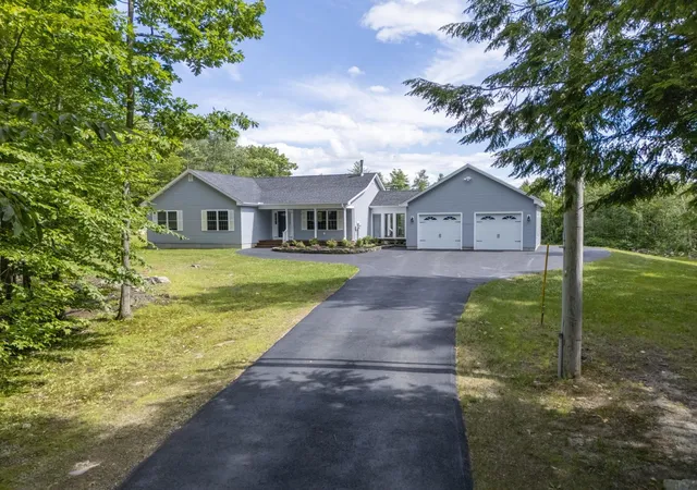 Homes for sale in Salisbury, NH | 85 Loverin Hill Rd, Salisbury, NH 03268 | MLS# 5096716