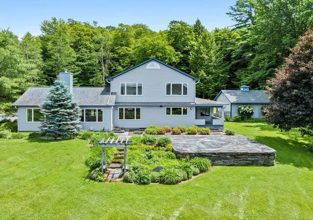 Homes for sale in East Montpelier, VT | 1910 North St, East Montpelier, VT 05602 | MLS# 5096718