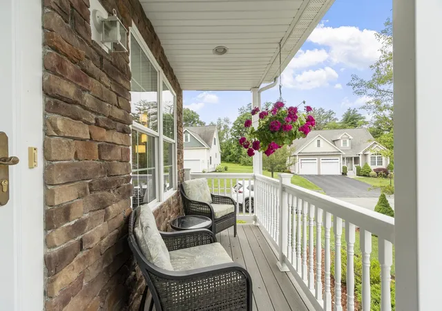 Homes for sale in Windham, NH | 18 Harvest Rd, Windham, NH 03087 | MLS# 5096721
