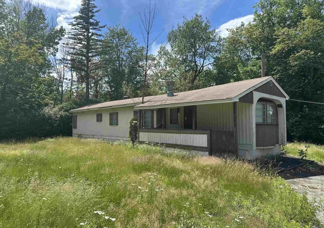 Homes for sale in Winchester, NH | 369 Manning Hill Rd, Winchester, NH 03470 | MLS# 5096726