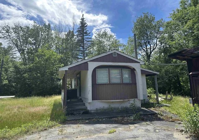Homes for sale in Winchester, NH | 369 Manning Hill Rd, Winchester, NH 03470 | MLS# 5096726