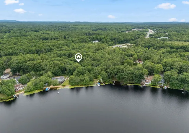 Homes for sale in Lee, NH | 165 Calef Hwy, Lee, NH 03861 | MLS# 5096728