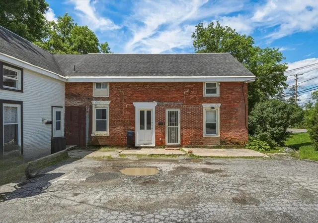 2nd image of 297 Main St, Vergennes, VT 05491 | MLS# 5096730