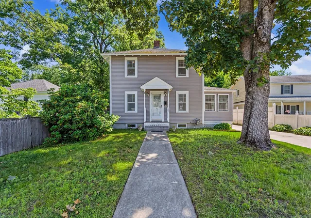1st image of 20 Lawndale Ave, Nashua, NH 03060 | MLS# 5096732