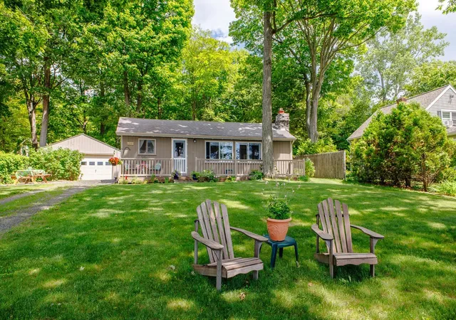 1st image of 1741 South End Rd, North Hero, VT 05474 | MLS# 5096734
