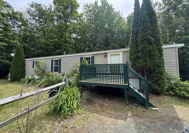 Homes for sale in Canaan, NH | 42 Vista Dr, Canaan, NH 03741 | MLS# 5096743