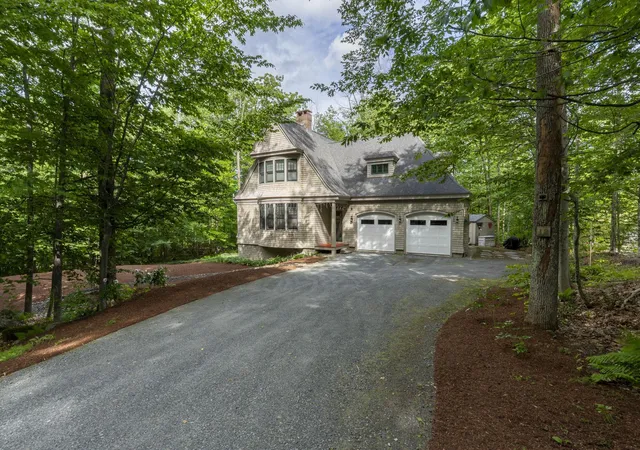 Homes for sale in Grantham, NH | 12 Fernwood Ln, Grantham, NH 03753 | MLS# 5096745