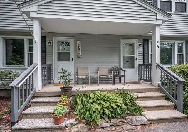 Homes for sale in Londonderry, NH | 94 Granite St, Londonderry, NH 03053 | MLS# 5096752
