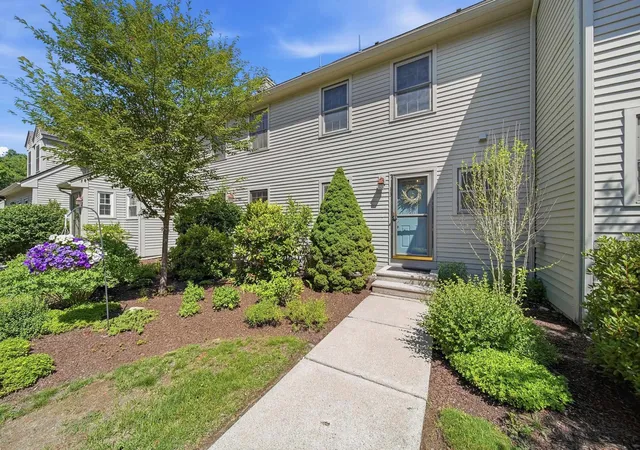 41st image of 6 Veterans Rd #13, Amherst, NH 03031 | MLS# 5096753