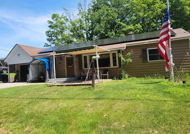 Homes for sale in Berlin, NH | 20 Ramsey St, Berlin, NH 03570 | MLS# 5096758