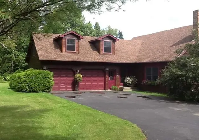 1st image of 1851 Valley Rd, Derby, VT 05830 | MLS# 5096770