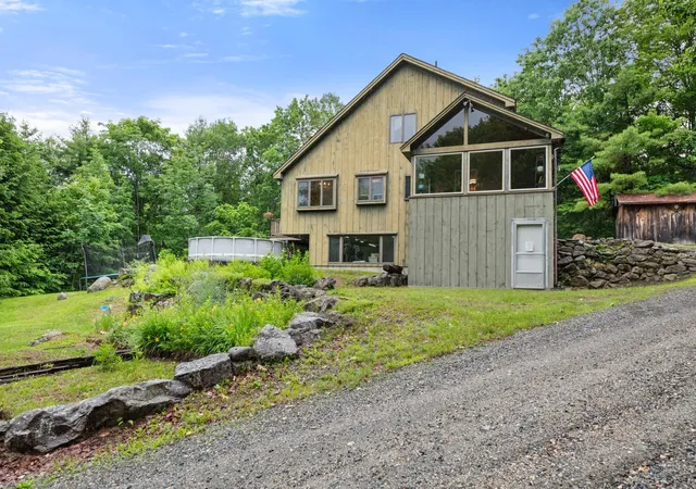 Homes for sale in Danbury, NH | 239 New Hampshire Route 104 Route, Danbury, NH 03230 | MLS# 5096771