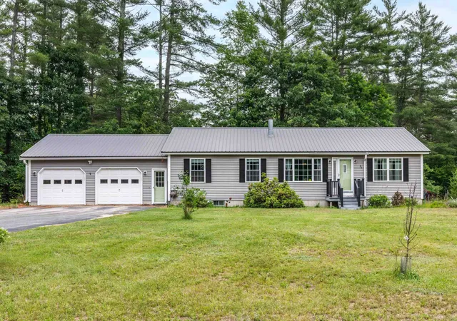 Homes for sale in Andover, NH | 37 Horseshoe Pond Rd, Andover, NH 03216 | MLS# 5096778