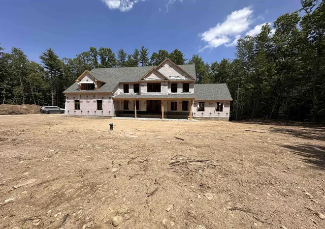 2nd image of 22 Ponemah Rd, Amherst, NH 03031 | MLS# 5096780