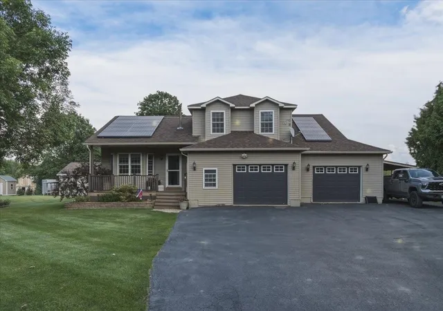 27th image of 102 Pearl St, Grand Isle, VT 05458 | MLS# 5096792