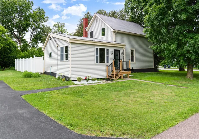 4th image of 78 Aldis St, St. Albans City, VT 05478 | MLS# 5096800