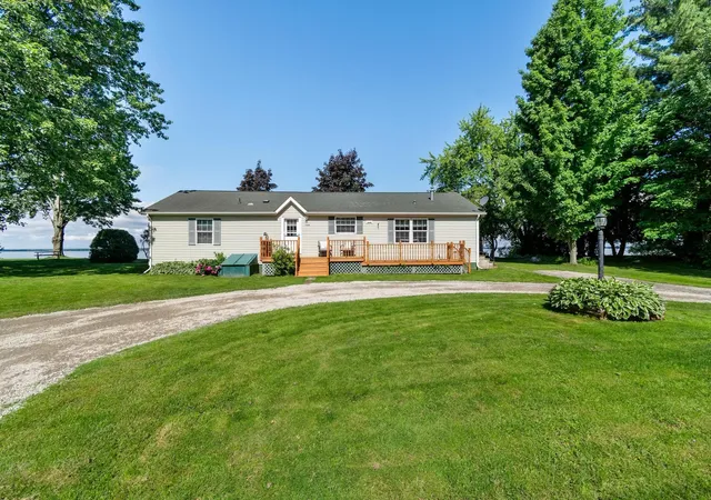 Photo 1 of Single family home for sale at 720 Country Club Rd, Swanton, VT 05488 | MLS# 5096801 | Listing updated on 2026-08-17