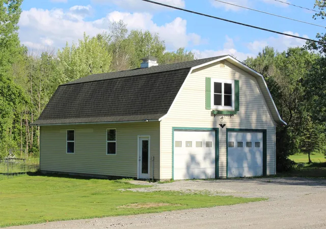 Photo 3 of Single family home for sale at 720 Country Club Rd, Swanton, VT 05488 | MLS# 5096801 | Listing updated on 2026-08-17