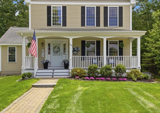 Photo 3 of Sale Pending at 165 South Ridge Dr, Manchester, NH 03109 | MLS# 5096802 | Listing updated on 2026-06-30