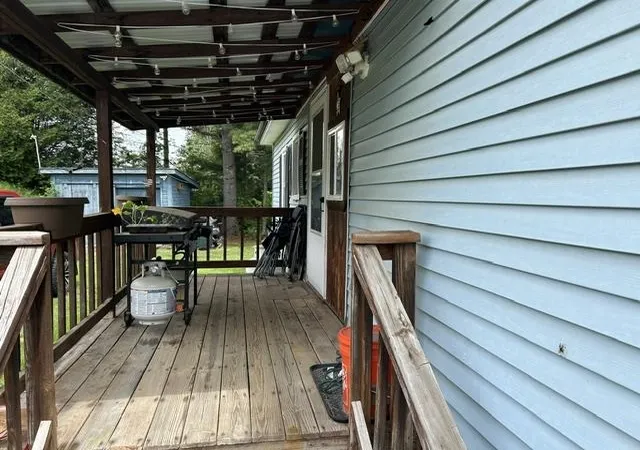 Photo 4 of Single family home for sale at 33 Edwards St, Colebrook, NH 03576 | MLS# 5096867 | Listing updated on 2026-08-27