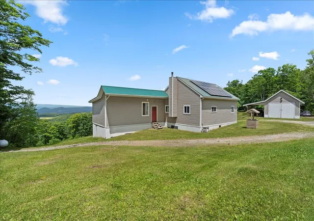 2nd image of 1882 Woodchuck Hollow Rd, Washington, VT 05675 | MLS# 5096877