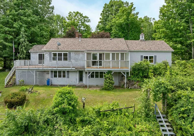 Homes for sale in Meredith, NH | 105 Waukewan St, Meredith, NH 03253 | MLS# 5096884