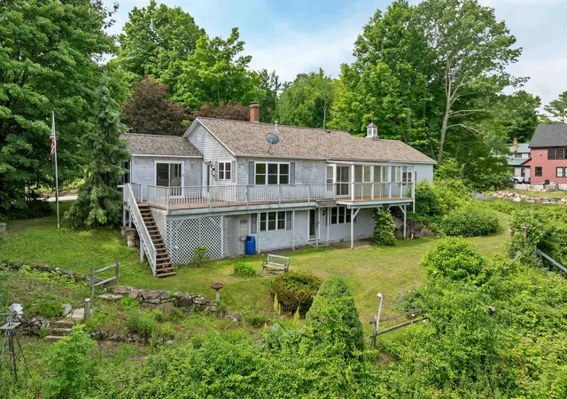 Homes for sale in Meredith, NH | 105 Waukewan St, Meredith, NH 03253 | MLS# 5096884