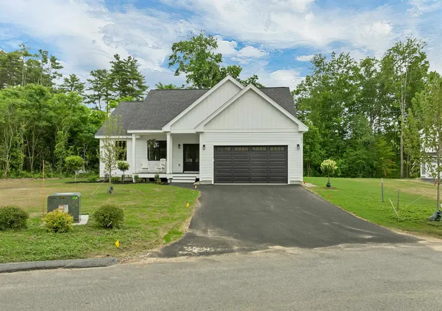 Photo 3 of Single family home for sale at 291 Sterling Dr, Laconia, NH 03246 | MLS# 5096891 | Listing updated on 2026-08-19