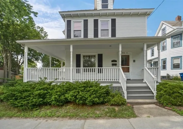 Homes for sale in Burlington, VT | 36 Henry St, Burlington, VT 05401 | MLS# 5096907