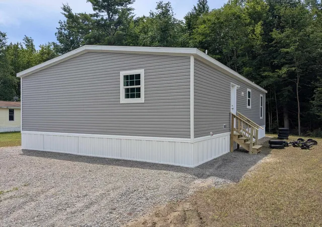 Homes for sale in Belmont, NH | 9 Valley Dr, Belmont, NH 03220 | MLS# 5096908