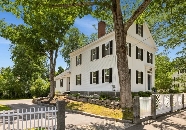 Homes for sale in Exeter, NH | 60 Main St, Exeter, NH 03833 | MLS# 5096920