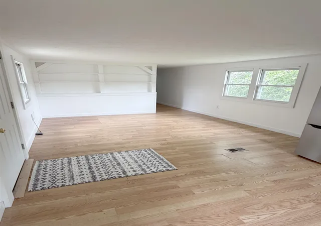 Homes for sale in Brattleboro, VT | 22 Valley Rd, Brattleboro, VT 05301 | MLS# 5096935