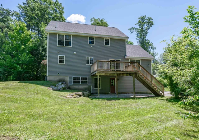 5th image of 7 N Salem Rd, Hampstead, NH 03841 | MLS# 5096951