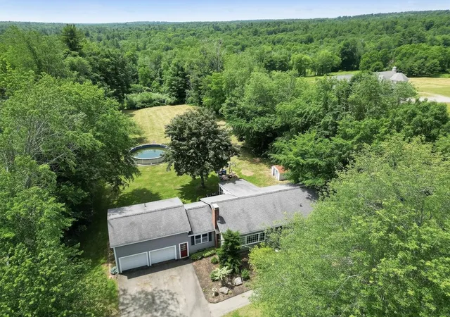 Homes for sale in Chester, NH | 224 Haverhill Rd, Chester, NH 03036 | MLS# 5096954