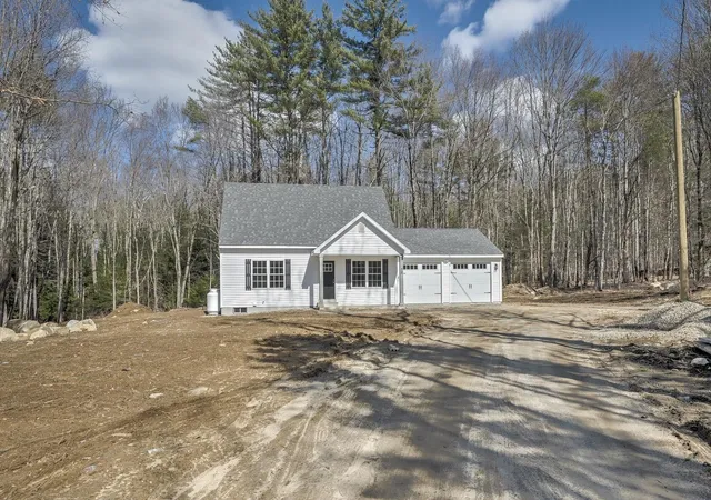 45th image of 11 Asheley Ave #6, Hinsdale, NH 03451 | MLS# 5096960