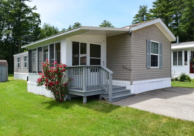 Homes for sale in Exeter, NH | 18 Second St, Exeter, NH 03833 | MLS# 5097005