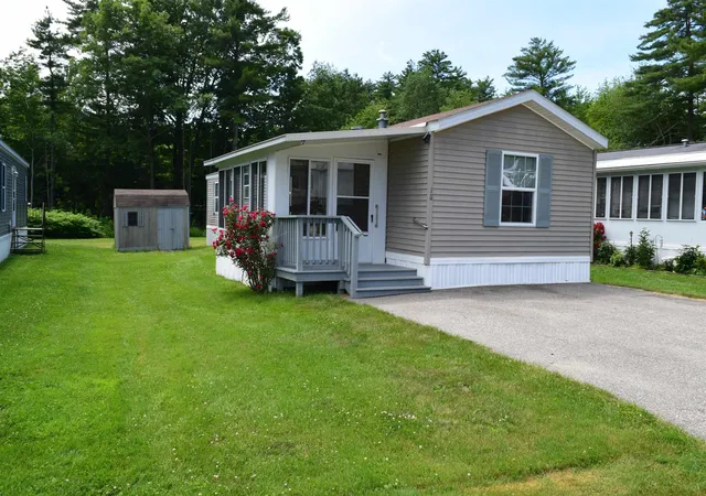 Homes for sale in Exeter, NH | 18 Second St, Exeter, NH 03833 | MLS# 5097005