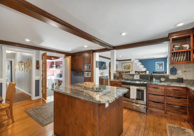 Homes for sale in Westford, MA | 14 Frances Hill Rd, Westford, MA 01886 | MLS# 5097010
