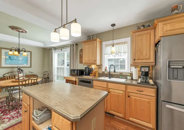Homes for sale in North Hampton, NH | 2 Goldenrod Wy, North Hampton, NH 03862 | MLS# 5097027