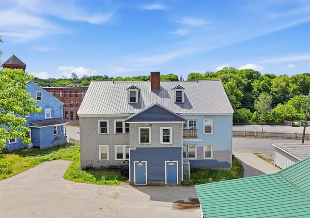 Homes for sale in Pembroke, NH | 33-39 Front St, Pembroke, NH 03275 | MLS# 5097045