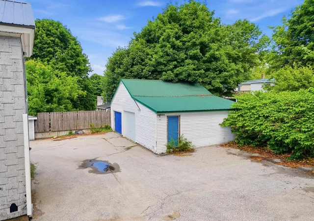 Homes for sale in Pembroke, NH | 33-39 Front St, Pembroke, NH 03275 | MLS# 5097045